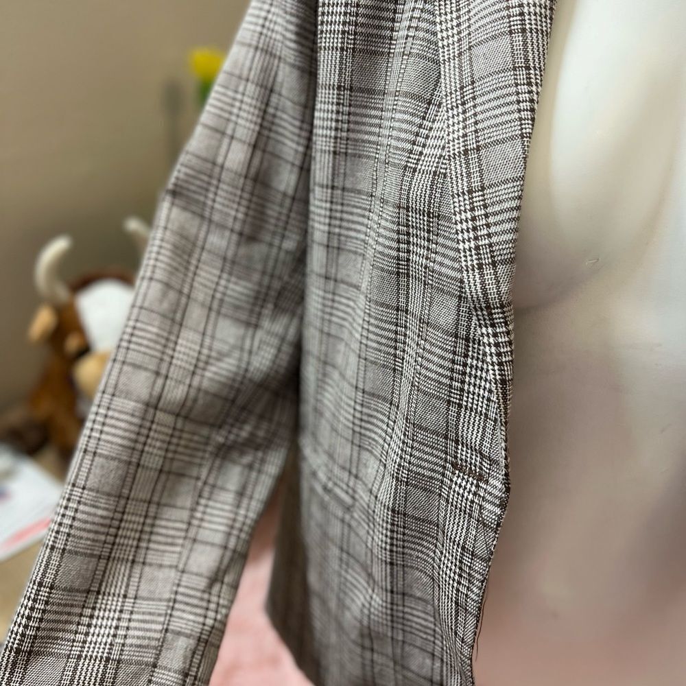 Chocolate USA Plaid Open Front Blazer Jacket Women’s Size S Brown Tan Lined - Picture 3 of 9